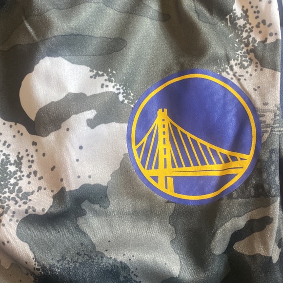 NBA Golden State  Warriors Boys Basketball Shorts - Picture 2 of 5